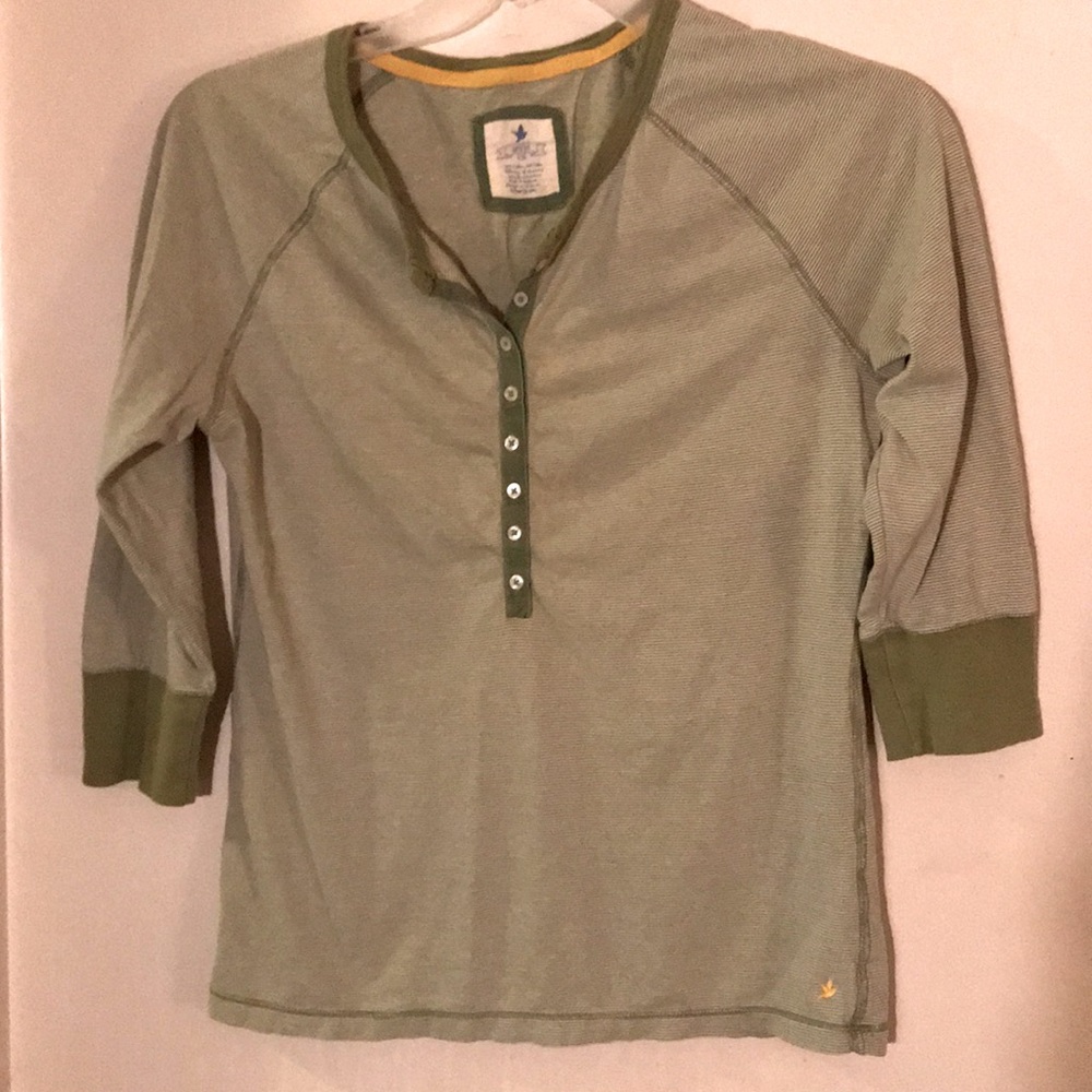 Aerie shirt